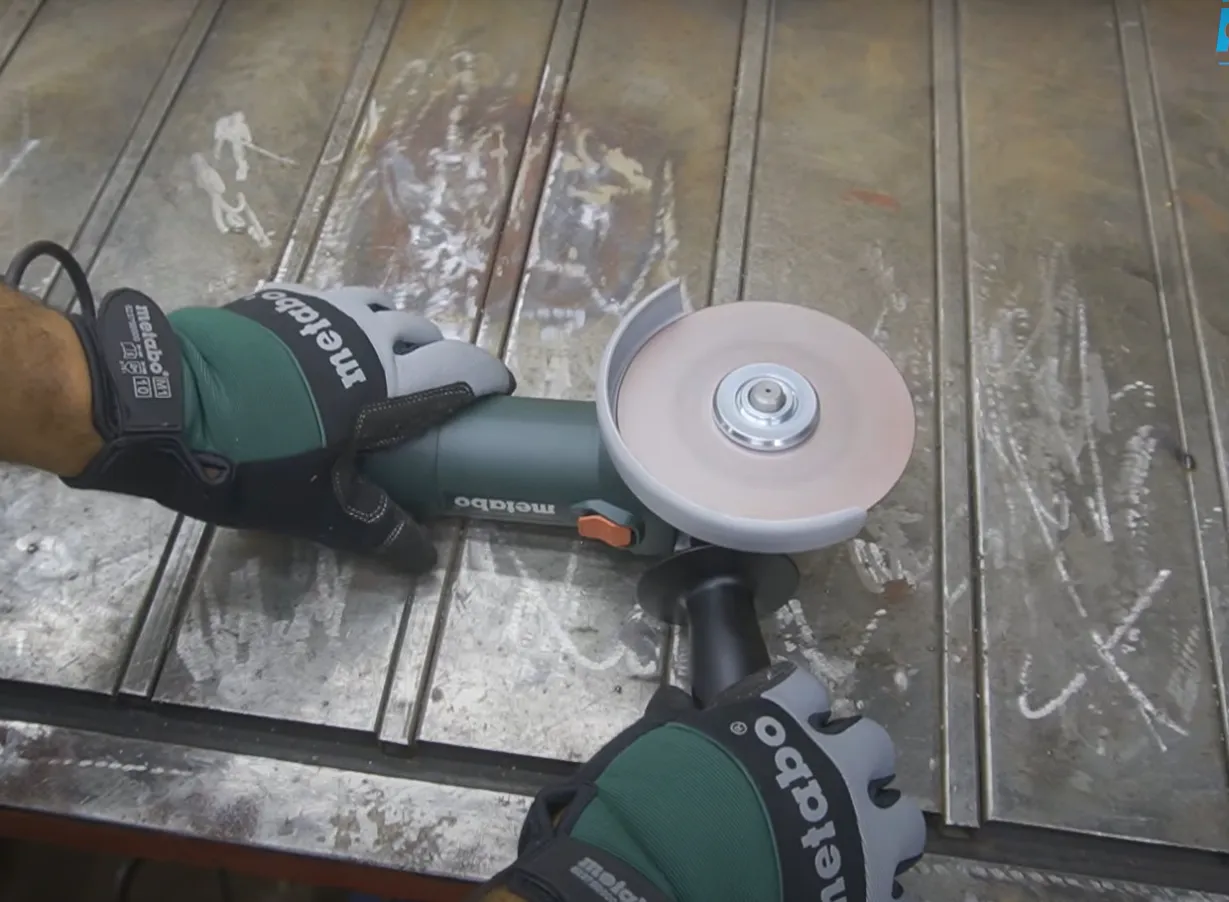 Máy Mài Góc Metabo W 750-125 SET (Ø125mm) Máy Mài Góc Metabo W 750-125 SET (Ø125mm)